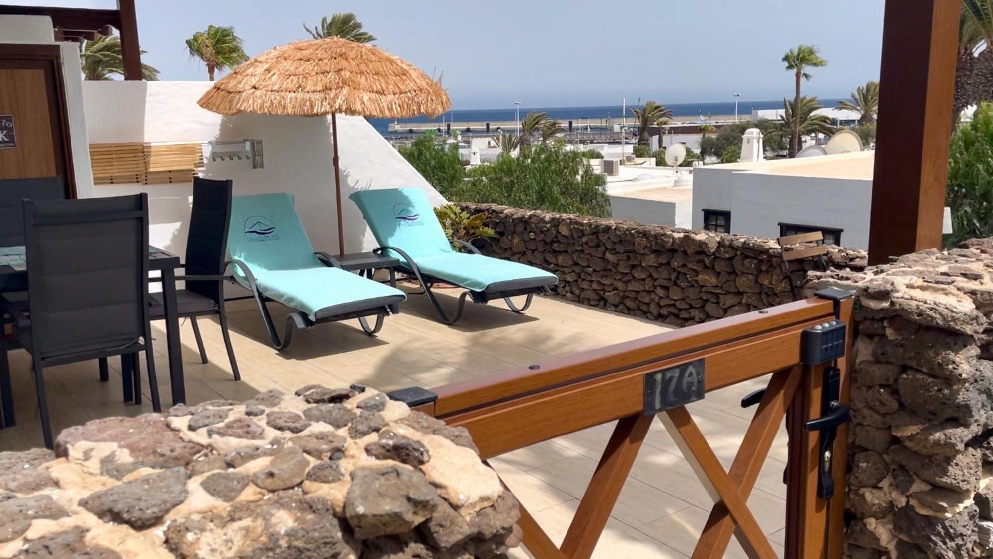 La Casa Del Mar The Sea House Aparthotel Плая Бланка Екстериор снимка